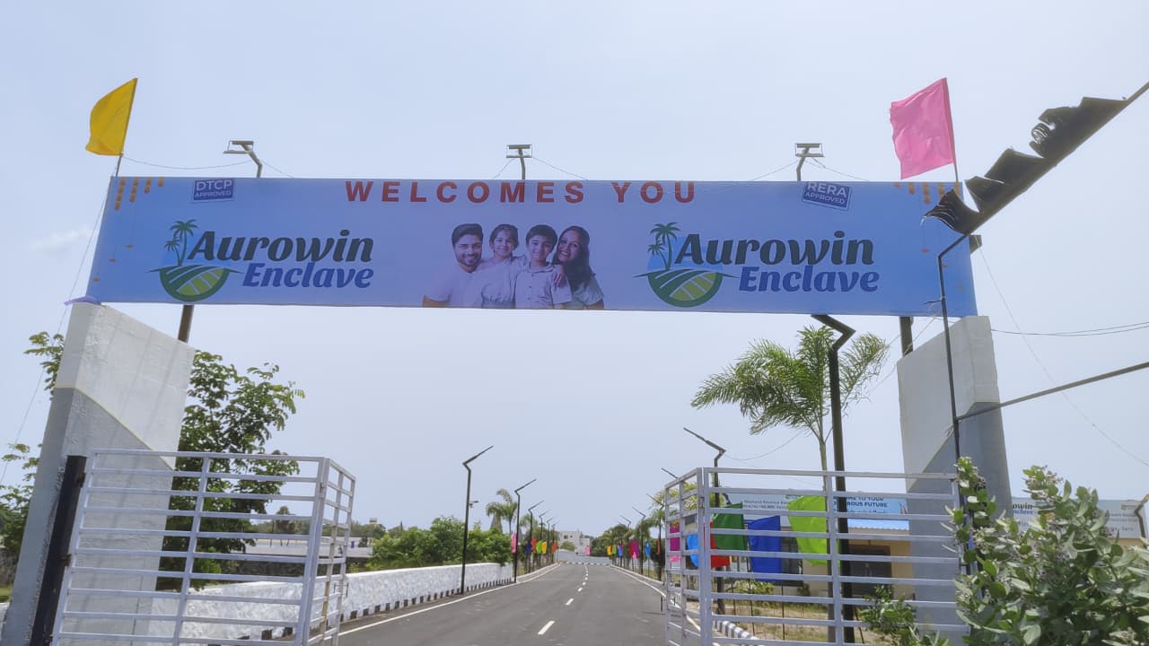 Grand entrance of Aurowin Enclave